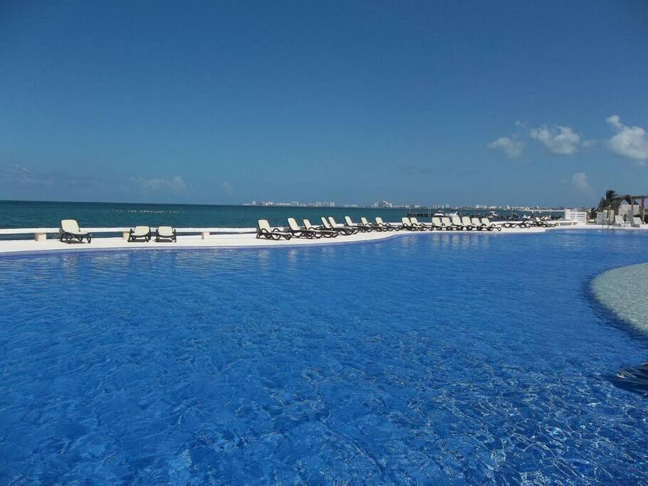 Punta Me Luxury Apartments Ocean View & Beach Front In Amara Κανκούν Εξωτερικό φωτογραφία